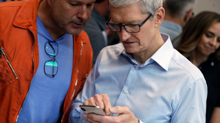Apple Is Sending Out Push Notifications Bothering People to Watch <i>Carpool Karaoke</i>